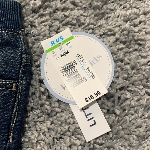 Jeans - Picture 2 of 3